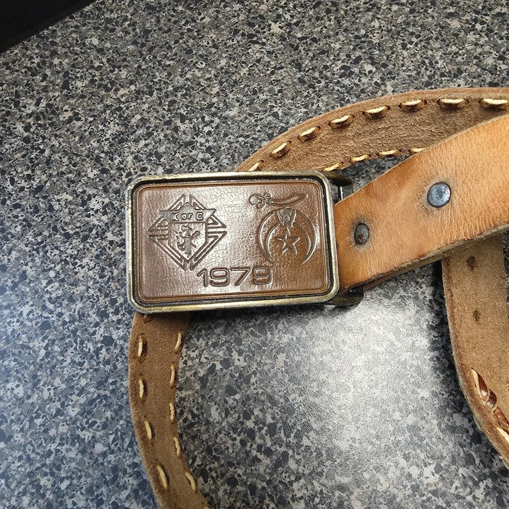 Knights of Columbus 1979 Leather Belt Men's 42 Brown Hand Stitched‎ Vintage